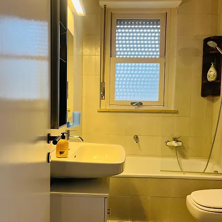 Casa Lilly * 콰르투 산텔레나